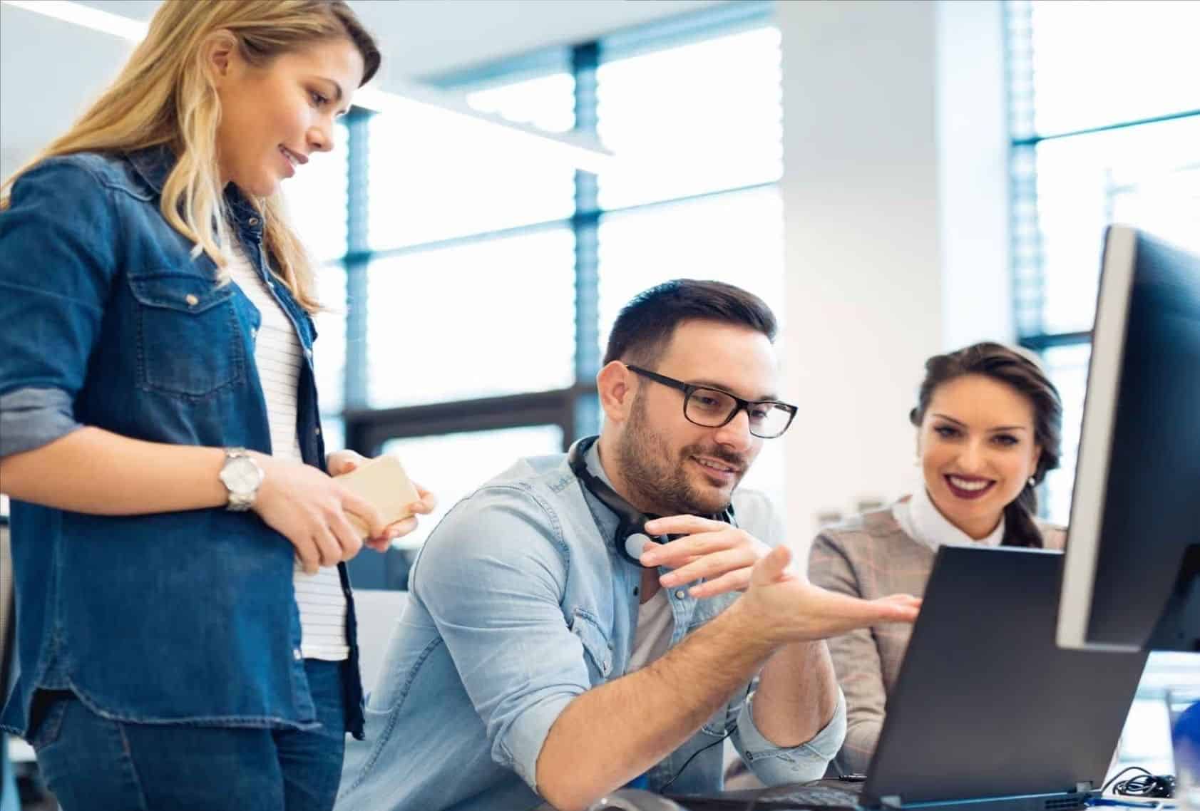 what is custom software development